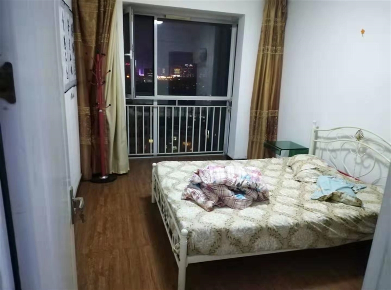 聯(lián)安現(xiàn)代城一室一廳出租