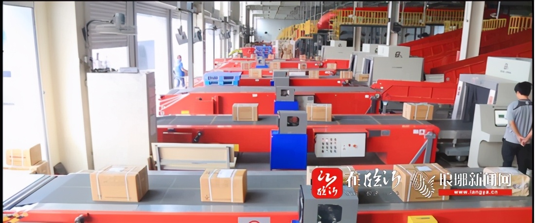 “國(guó)字”招牌！臨沂被授予“中國(guó)快遞示范城市”稱(chēng)號(hào)