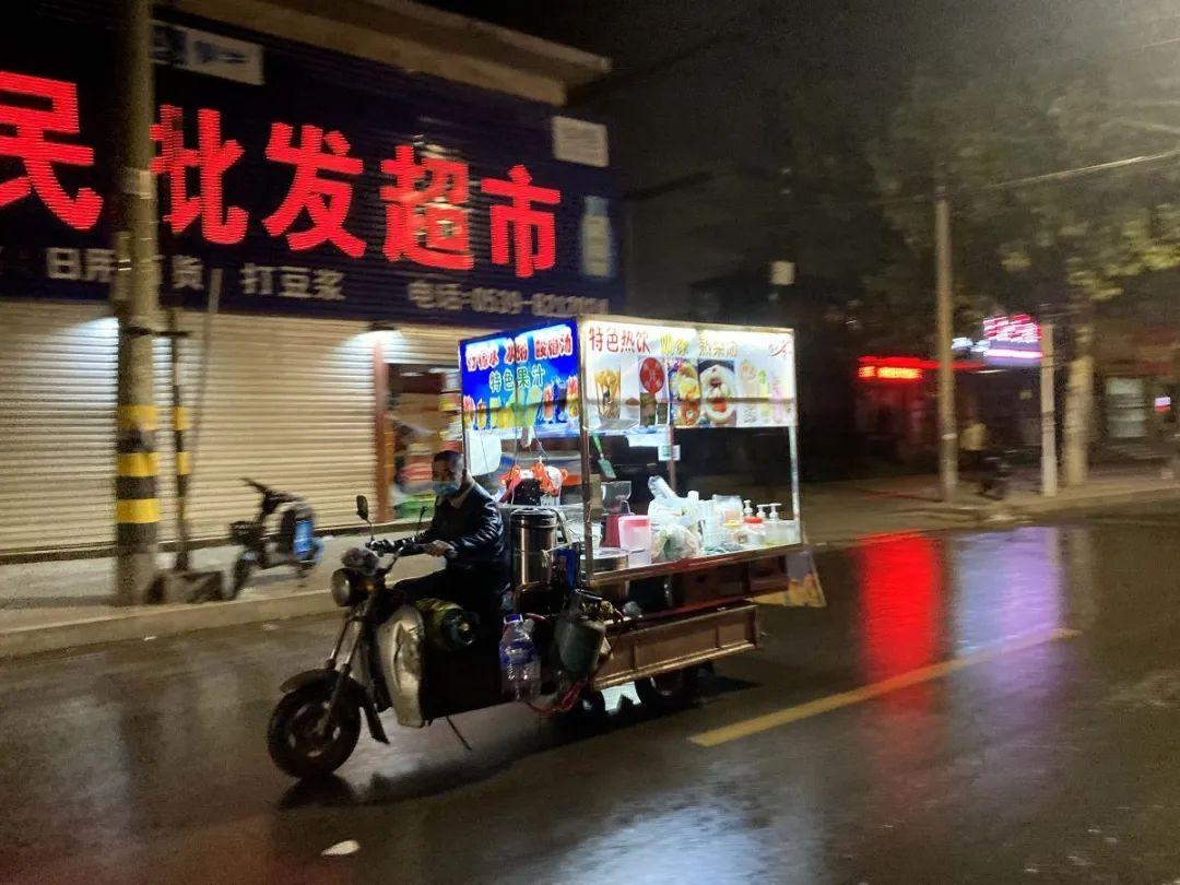 凌晨時分的臨沂，我看到了不一樣的生活