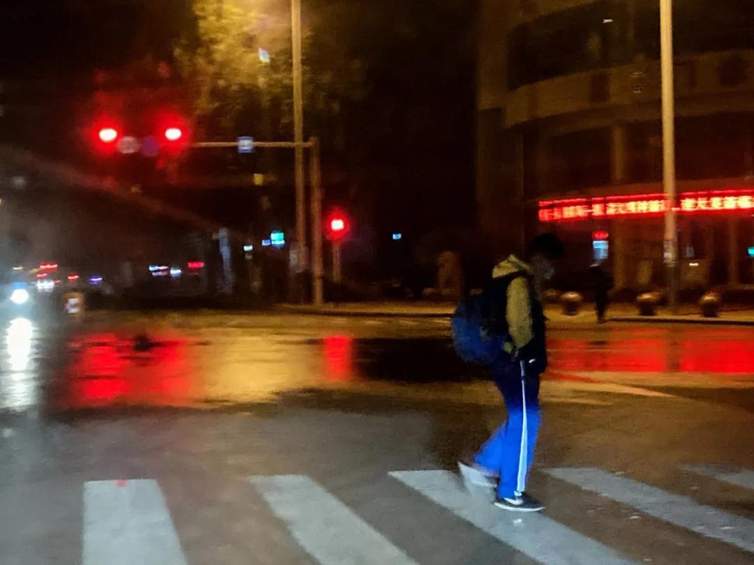 凌晨時分的臨沂，我看到了不一樣的生活