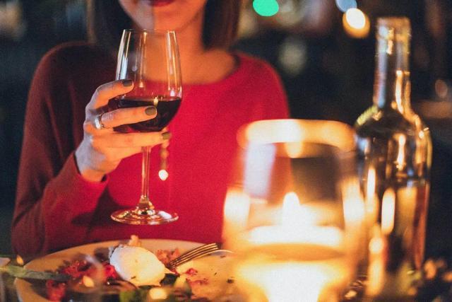 隔夜菜會致癌、飯后喝酸奶促消化……這6個(gè)飲食誤區(qū)坑了太多人