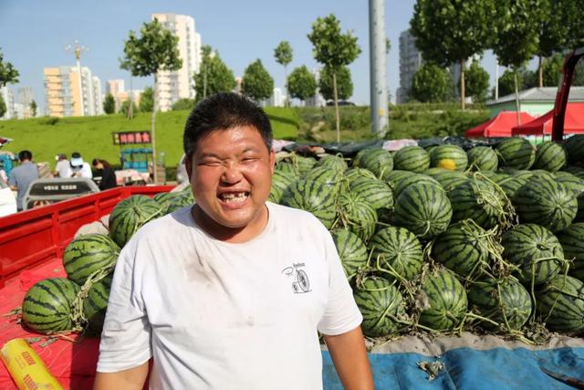 嚴查！臨沂人注意，這樣擺攤是不對的