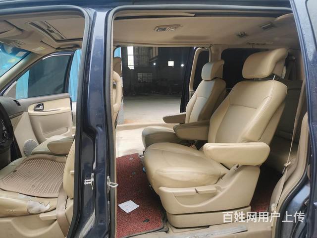 別克GL8 2005款 GL8 陸尊 3.0 自動 GT 7