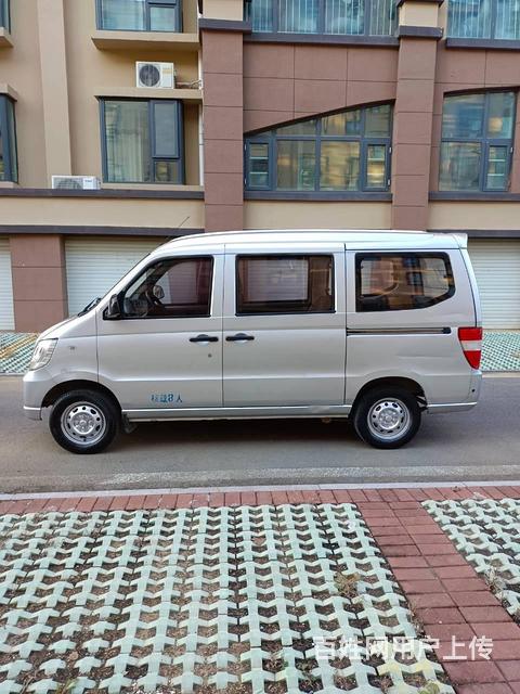 2011年新五菱之光6390，一手車，售價8千8