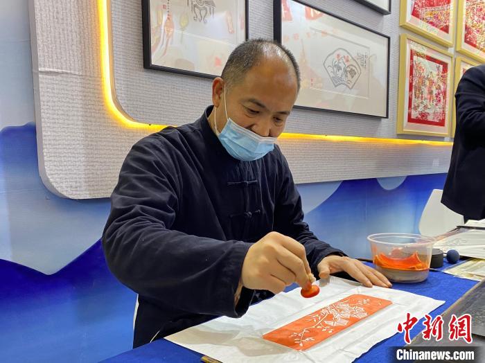 “物流之都”山東臨沂建設(shè)國際商城 加快商貿(mào)物流轉(zhuǎn)型升級