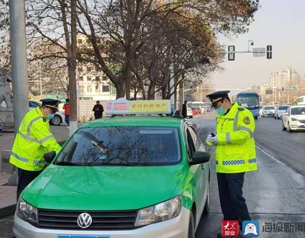 隨口議價(jià)、證件不全 臨沂嚴(yán)打違法違規(guī)出租客運(yùn)車(chē)輛