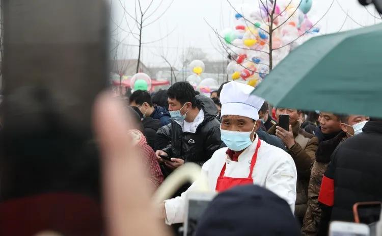 臨沂“拉面哥”歸來，莫讓“流量”擾了他的平靜