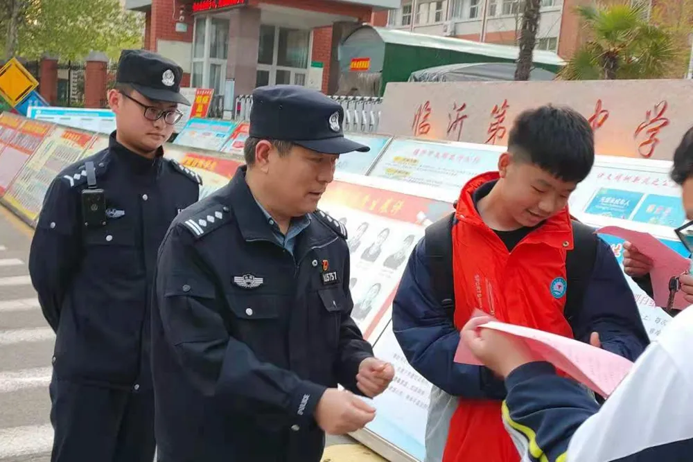 教育整頓?我為群眾辦實(shí)事 | 臨沂中小學(xué)生注意！集中辦證周來啦！