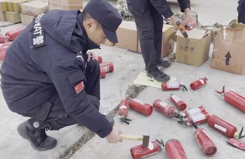 臨沂警方破獲特大制售假冒滅火器案！案值5000余萬元，30余人落網(wǎng)