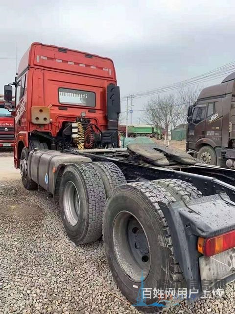420馬力二手解放牽引車 國五 雙驅(qū)輕體錫柴動力
