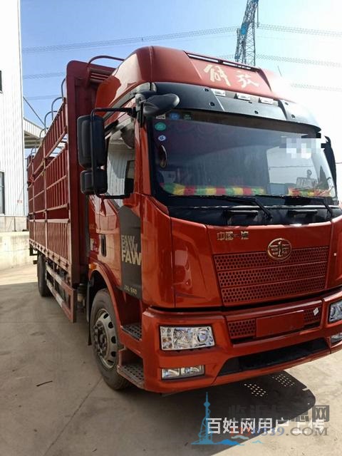 國(guó)五解放6米8蒼欄式載貨車(chē)