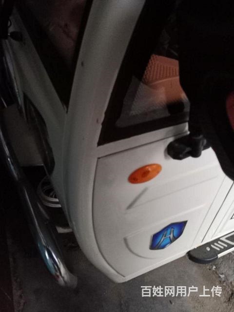 急！急！出售海寶電動(dòng)三輪車(chē)