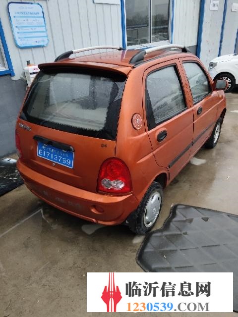 時(shí)風(fēng)電動(dòng)轎車
