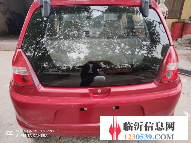 低價轉讓庫存油電混合寶路達電動車。