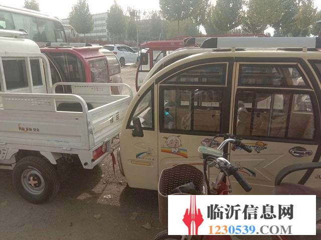 二手三輪車，四輪車