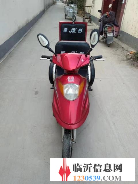 金彭電動(dòng)三輪車