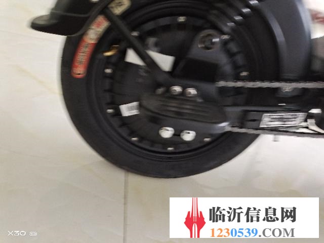 電動車