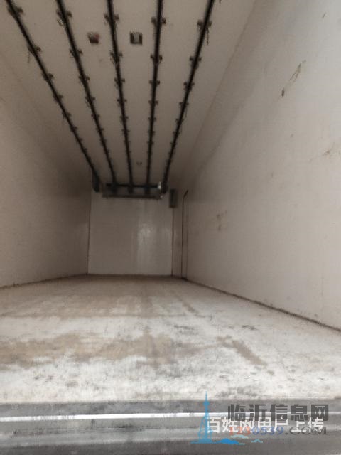 天龍9.6貨箱前四后四獨立冷藏車 國5