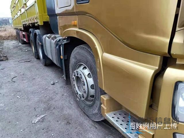 國(guó)五牽引車(chē)東風(fēng)天龍帶13米高底欄板520馬力