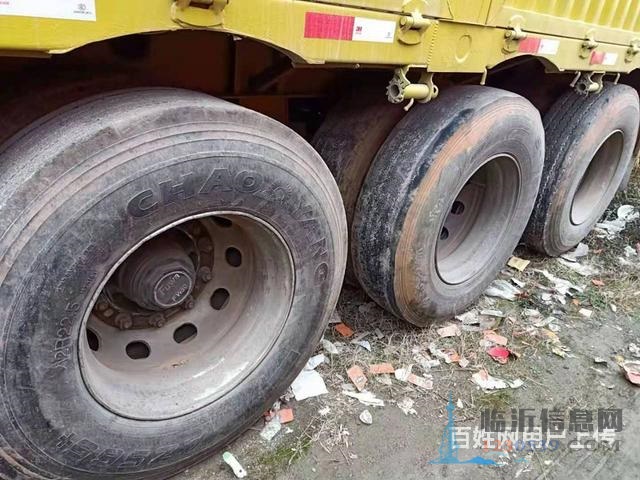 國(guó)五牽引車(chē)東風(fēng)天龍帶13米高底欄板520馬力