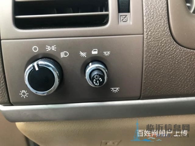 別克 別克GL8 2013款 GL8 商務(wù)車(陸尊) 2.4