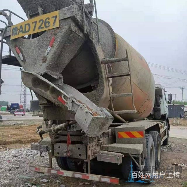 國四15年二手豪沃?jǐn)嚢柢嚧?4方后八輪380馬力