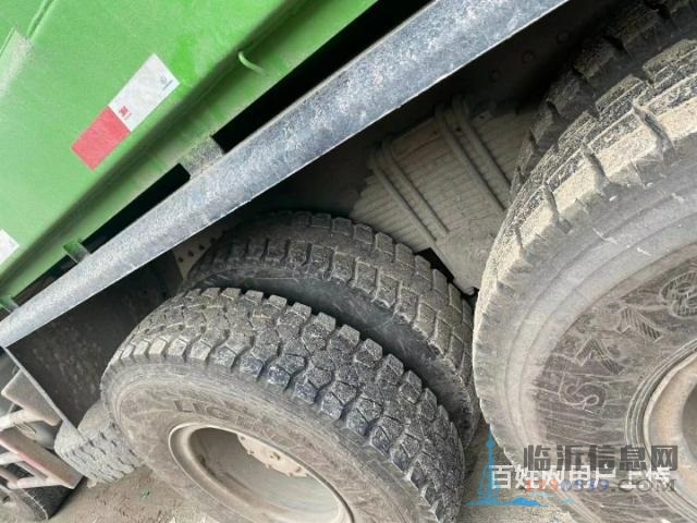 紅巖杰獅前四后八自卸車