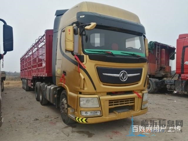 國(guó)五520馬力東風(fēng)天龍旗艦牽引車(chē)