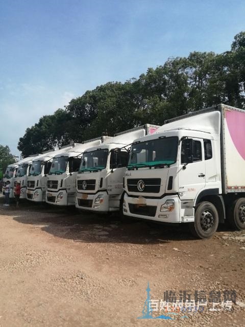 9.6米東風(fēng)天龍前四后四廂式貨車(chē)首付6萬(wàn)