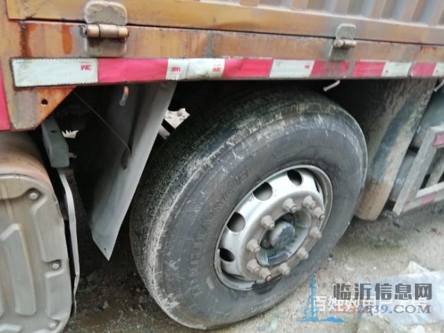 350馬力9.6米米柳汽乘龍H7前四后八高欄