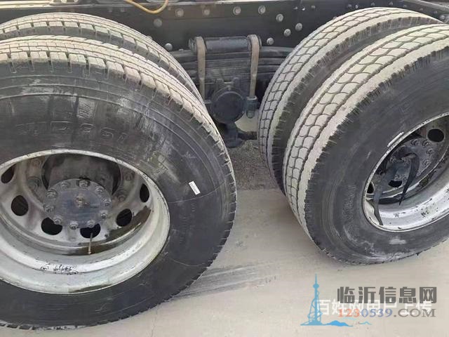 出售二手解放牽引車，雙驅(qū)輕體，460馬力，國五，