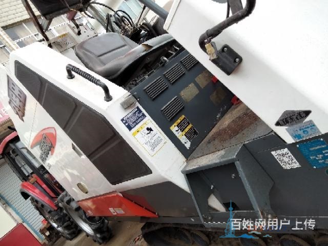 久保田688收割機(jī)