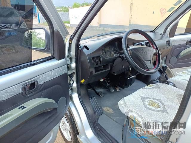 2011年五菱榮光精品車況低價(jià)出售11500包過(guò)戶