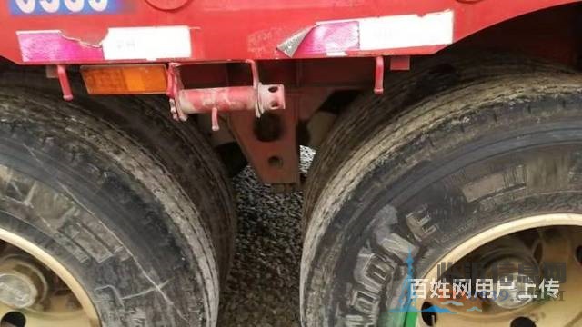 處理一臺(tái)二手13米花籃半掛車(chē) 整車(chē)高強(qiáng)版 輕量化