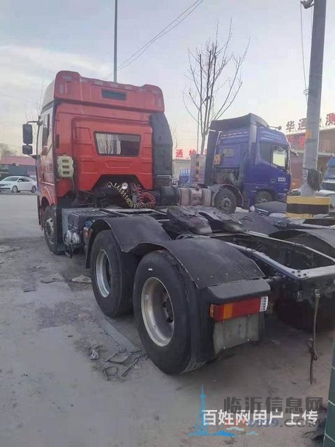 出售二手解放牽引車 420馬力，國五，雙驅(qū)輕量化，