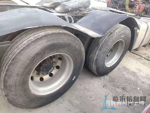 出售二手解放牽引車 420馬力，國五，雙驅(qū)輕量化，