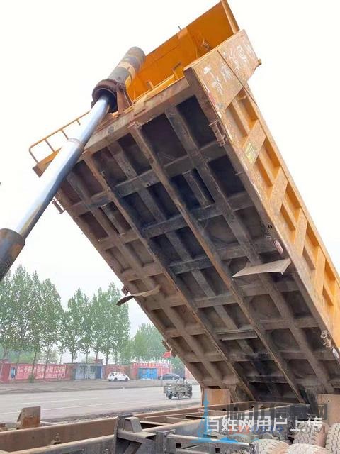 轉(zhuǎn)讓11年國3排放陜汽德龍后八自卸車，貨箱5米8