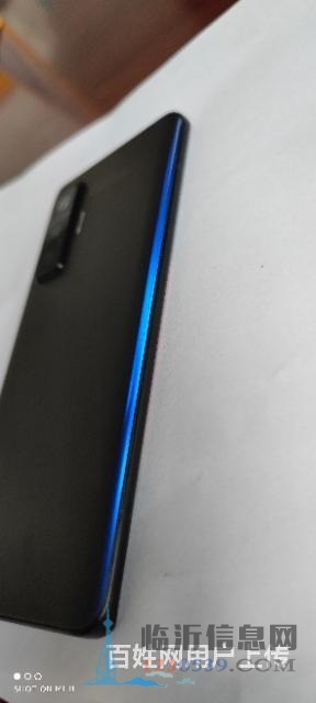 手機
