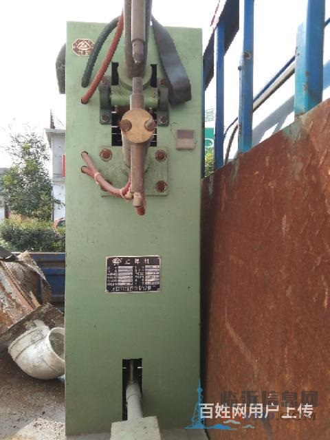 出售點焊機(jī)
