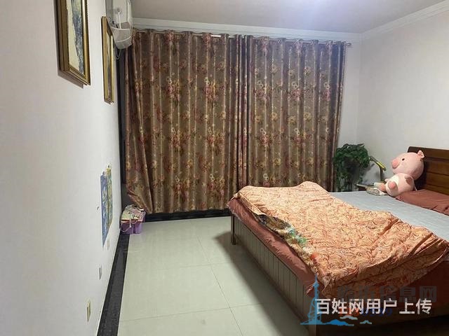 35中 汀香郡 電梯洋房 環(huán)境幽靜 復(fù)式 戶型好 420萬