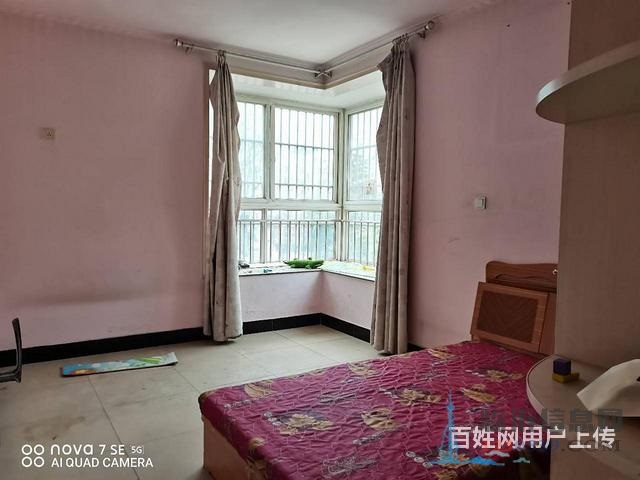 免 稅，真實圖片，低樓層大三室，好采光，雙氣入戶，怡情園