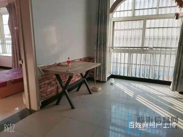 免 稅，真實圖片，低樓層大三室，好采光，雙氣入戶，怡情園