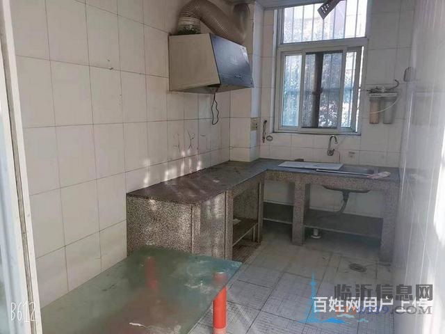 免 稅，真實圖片，低樓層大三室，好采光，雙氣入戶，怡情園