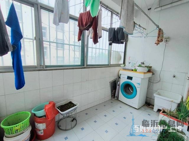 免 稅，真實(shí)圖片，低樓層撿漏三室，全明戶型，好采光，新華家園
