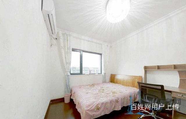 恒大綠洲精裝修有證視野好房東誠心出售隨時看房