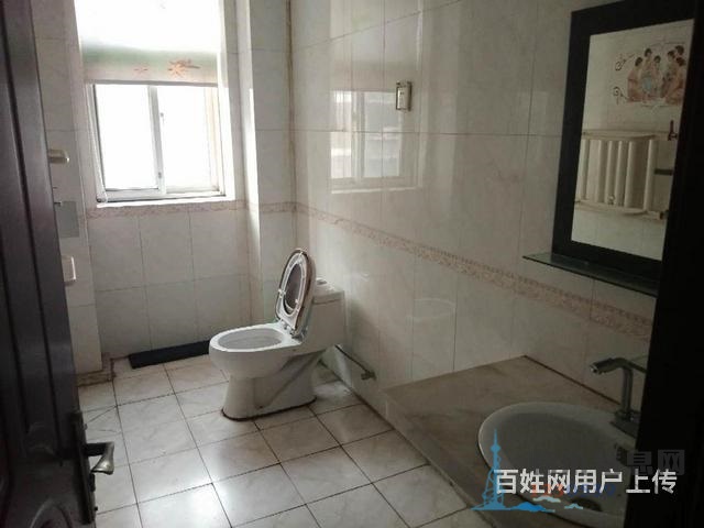 盛世陽(yáng)光 市政供暖 帶車庫(kù) 免 稅 三室 好樓層
