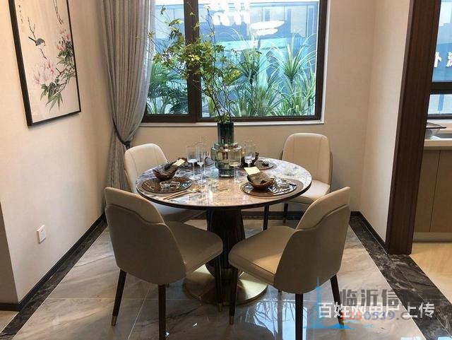 碧桂園城投翡翠外灘剛需三室，精裝交房高品質(zhì)社區(qū)