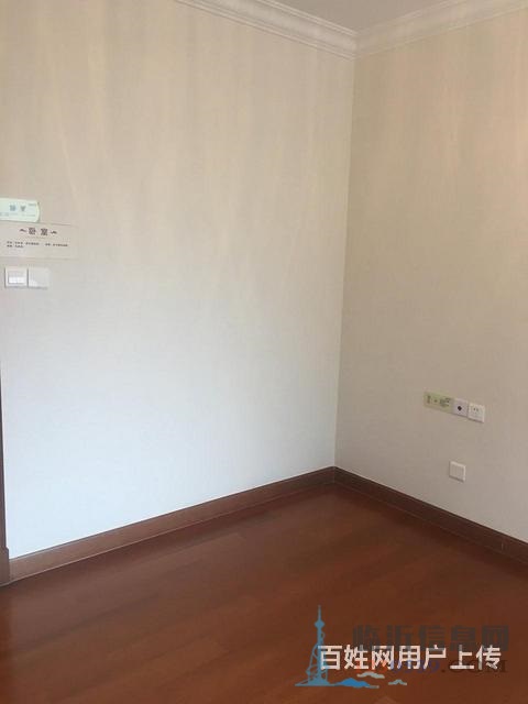 恒大綠洲三室兩廳一衛(wèi) 近天悅城香港路華夏路精裝修團
