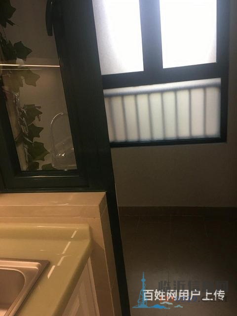 恒大綠洲三室兩廳一衛(wèi) 近天悅城香港路華夏路精裝修團
