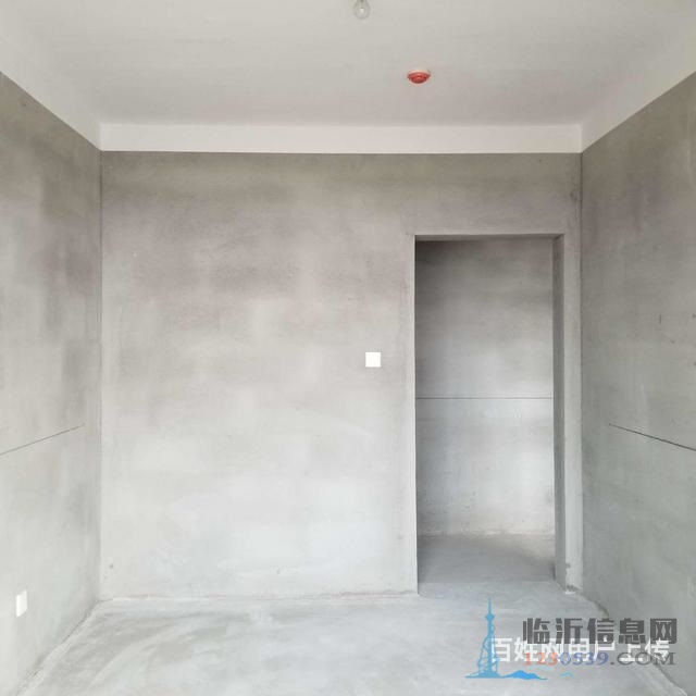 尚東國(guó)際帶車(chē)位儲(chǔ)藏室戶型方正86萬(wàn)走一手 南北通透